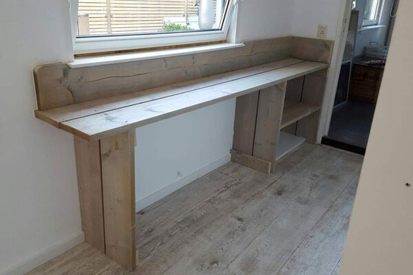 Steigerhouten bureau op maat gemaakt